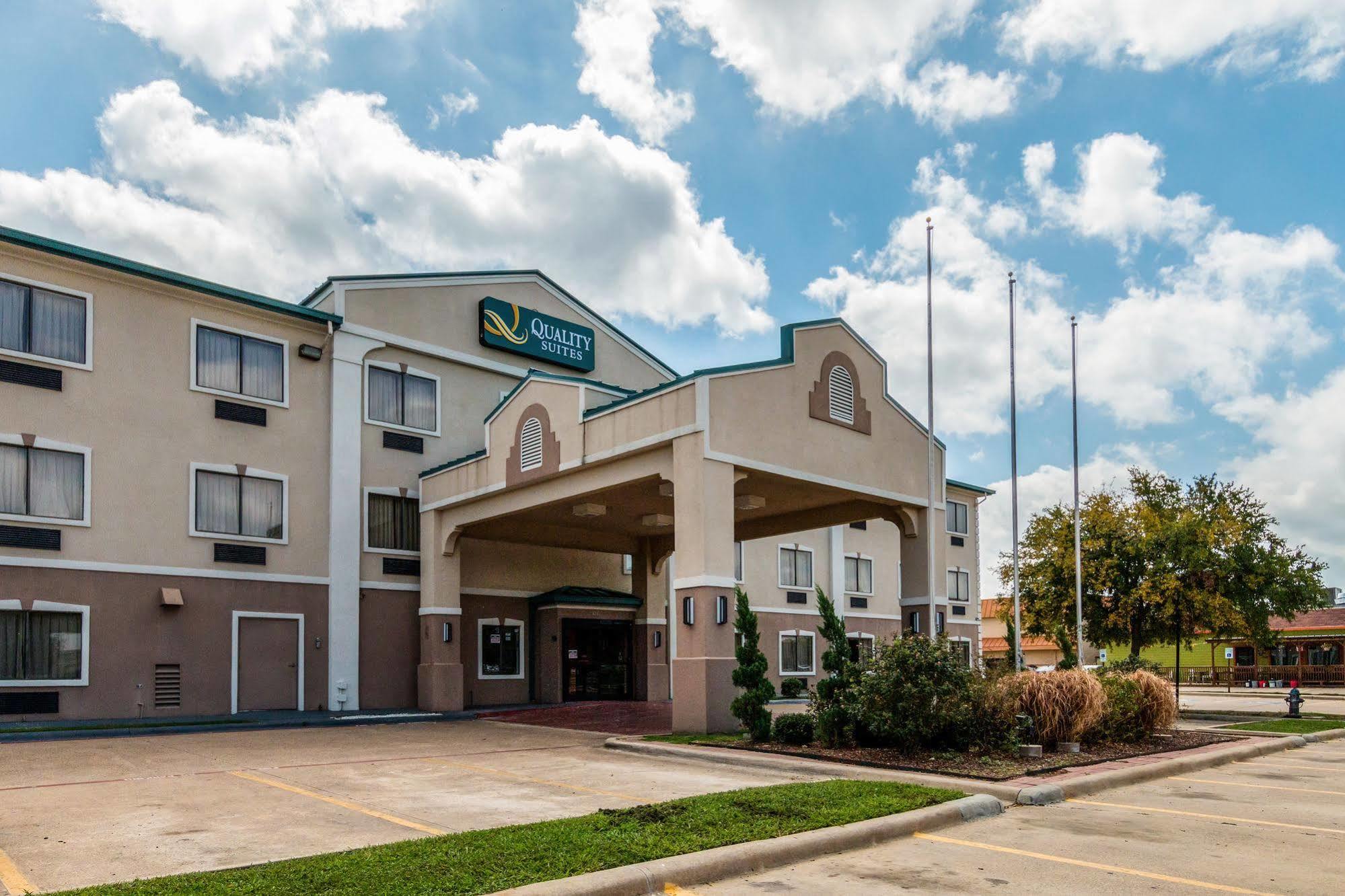 Quality Suites Burleson - Ft Worth Eksteriør billede